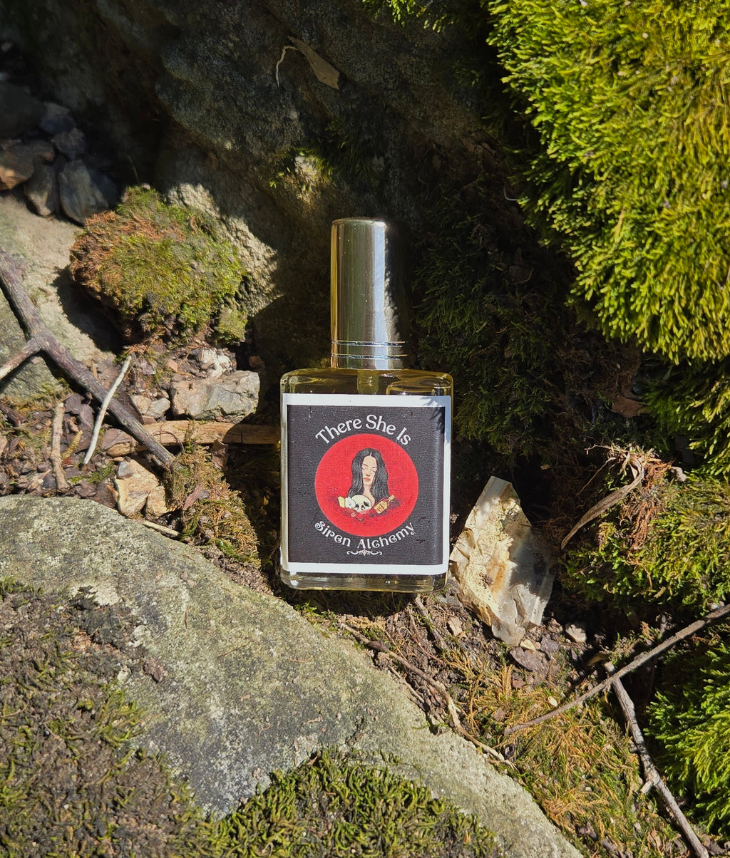 There She Is - Extrait De Parfum