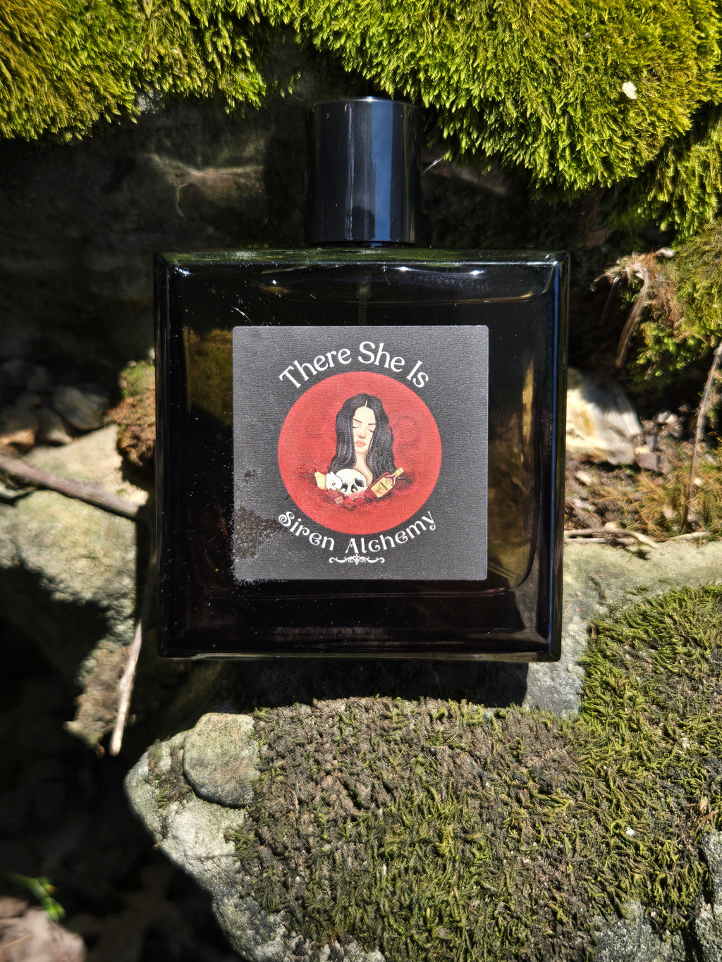 There She Is - Extrait De Parfum